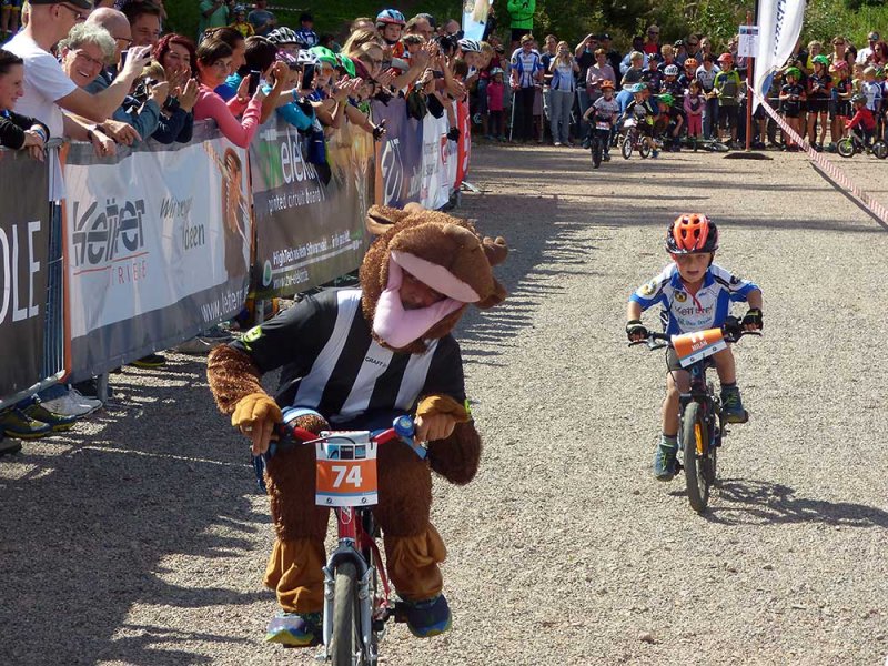 laufrad-trophy-schwarzwald-bike-marathon-furtwangen.jpg